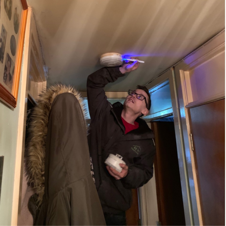 Smoke alarm 2 detail
